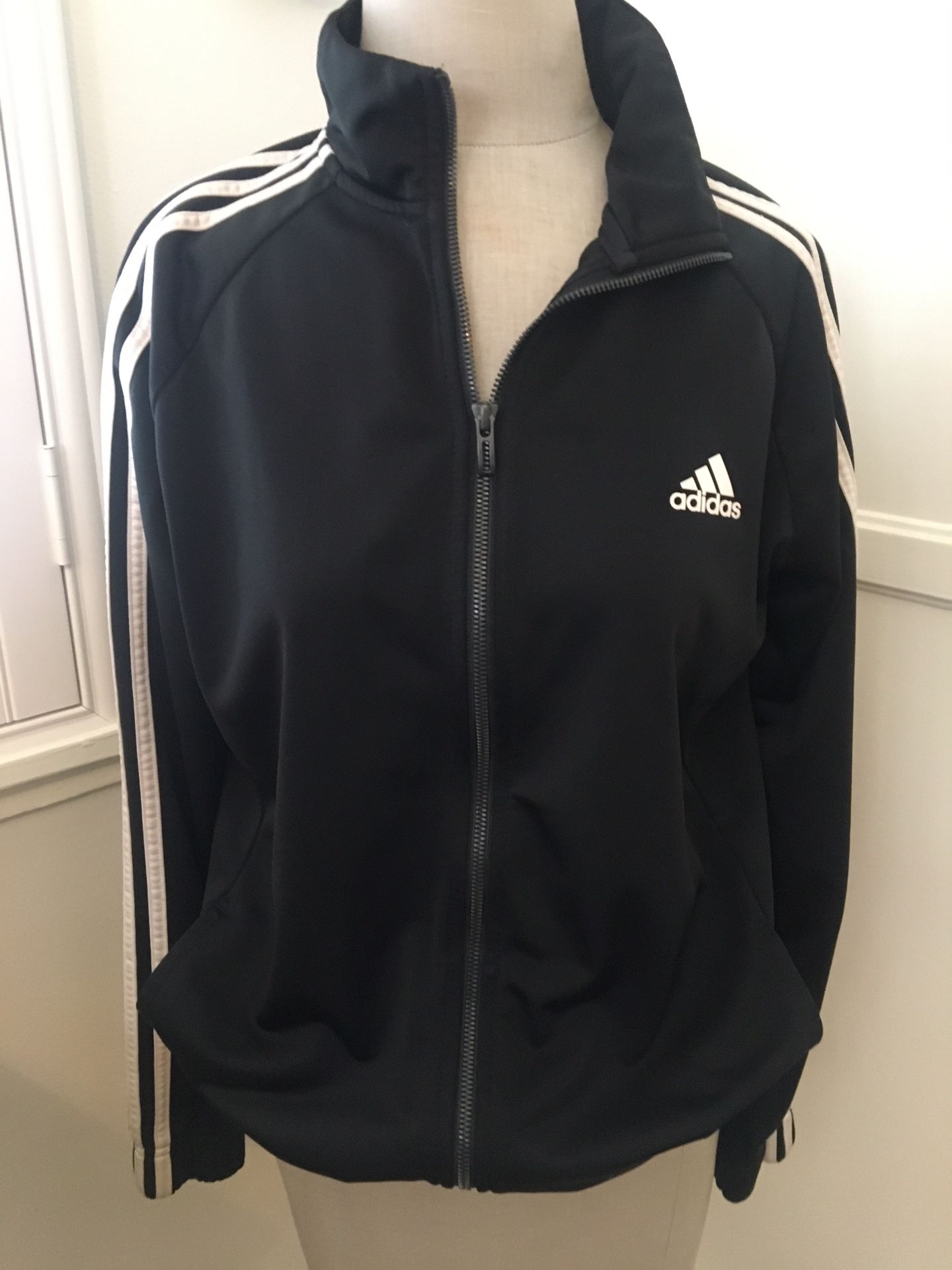 Adidas women’s lightweight zipper hoodie!