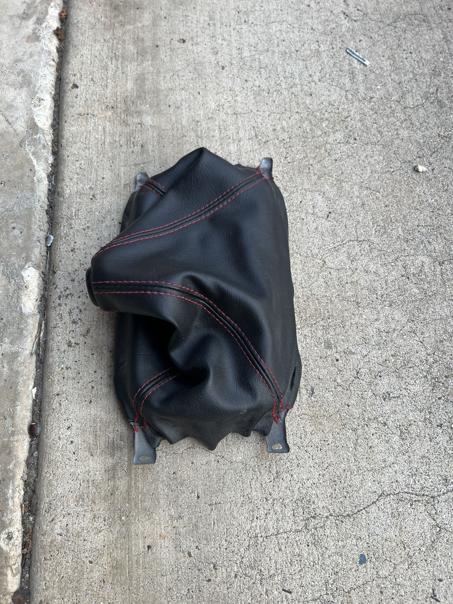 Dc2 Integra Type R Oem Shift Boot for Sale in Glendora, CA OfferUp