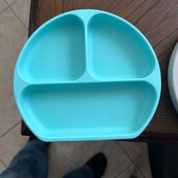 Free. Suction. Silicone Plates