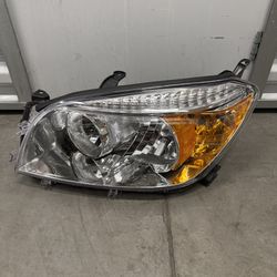 Headlight For 2006-2008 Toyota RAV4 Halogen LH Driver Side 811(contact info removed) TO(contact info removed)