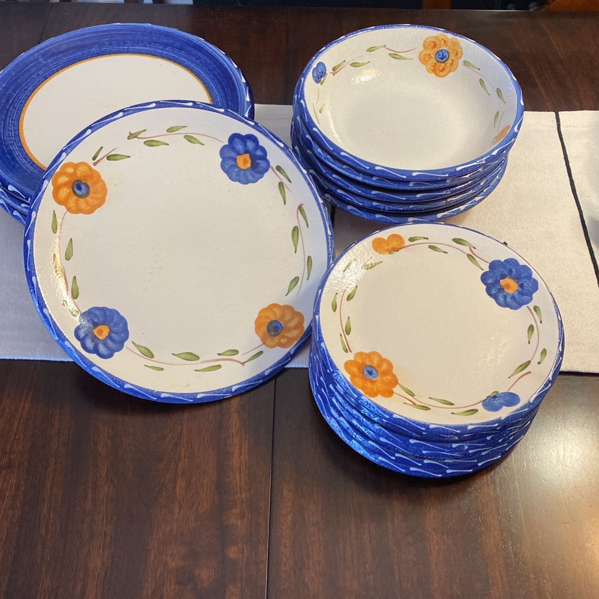 Furio dinnerware shop