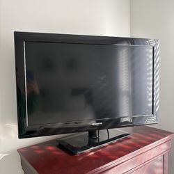 32” Curtis LED TV with Roku plugin and Roku remote