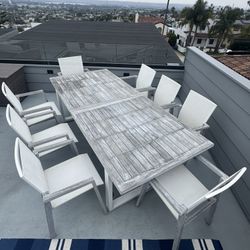 High End Frontgate Teak Expandable Table w/ 8 Chairs