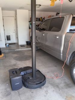Bose L1 Powered speaker system (Model 1) with B1 base module (2 available)
