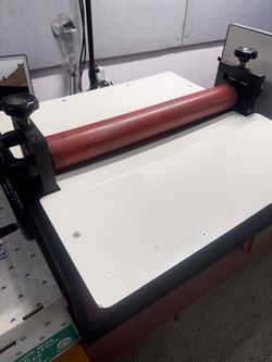 Photo cold laminating machine
