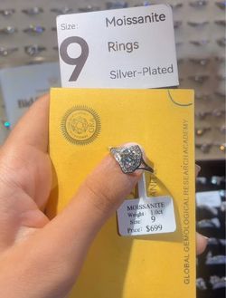 Moissanite Silver-Plated Ring Size 9