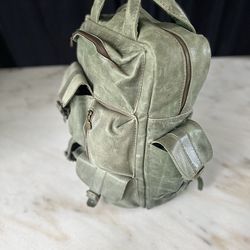Men’s leather backpack