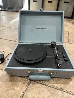 Crosley Portable Suitcase Record Player