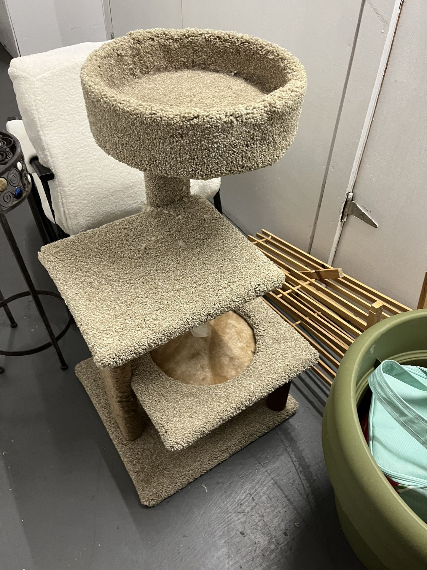 Cat House