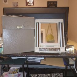 Vintage General electric Mirror W/Case