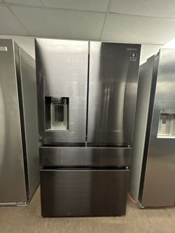 Samsung With Water Pitcher! 