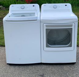 Lg washer and dryer set (2022).