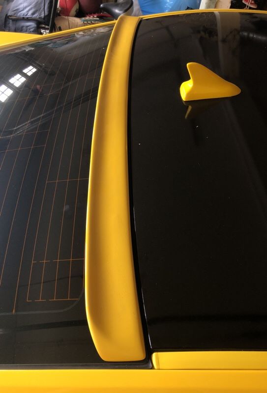 Used* 5th Gen (2010-2015) Chevrolet Camaro (RS,SS, ZL1,Z28) Rear Window Spoiler (Painted Rally Yellow)