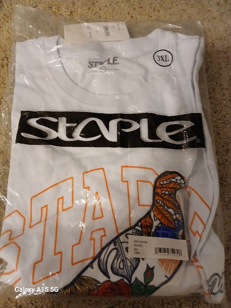 Staple T-shirt