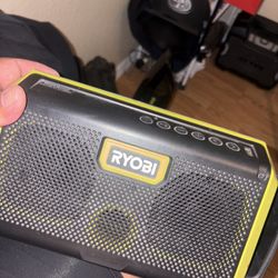 Ryobi speaker pad 1 (no battery)
