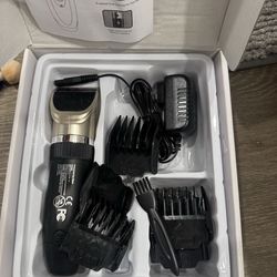 Pet grooming kit