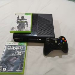 Xbox 360 E With 2 Games