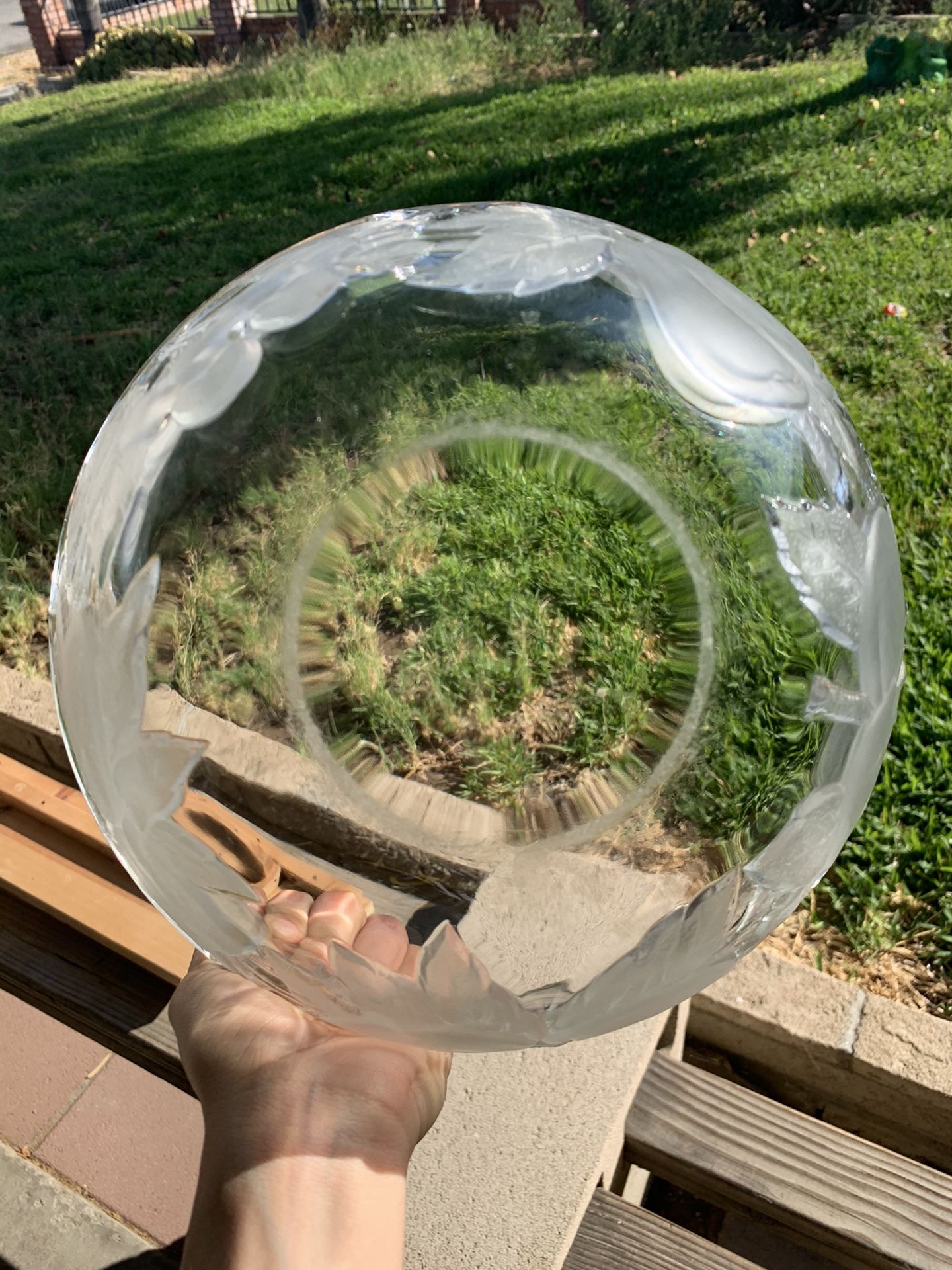 Glass fruit bowl