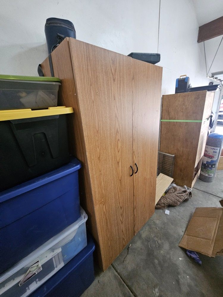 Cabinet Free