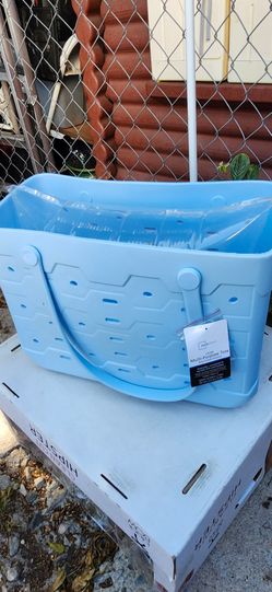 Mainstays Large Multi-Purpose Tote/ $25 each