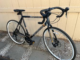 nice bike fast 24 greats everything work good tires size 28