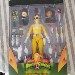 Super 7 Yellow Ranger
