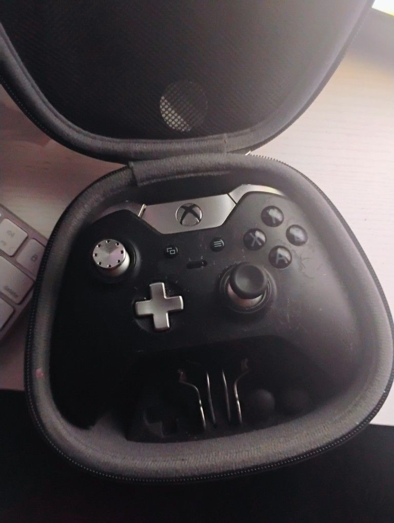 Xbox Elite Controller 