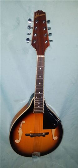 Johnson Oval Hole Acoustic Mandolin Model MA-100 Needs New Strings and Tailpiece Cover