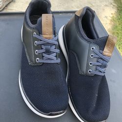 Men’s Used Sketchers Size 10