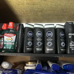 Shampoo Body Wash Detergent Papers And More Items