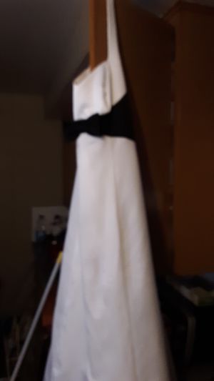 Photo Long white halter dress great for the Summer