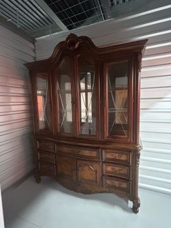 China cabinet
