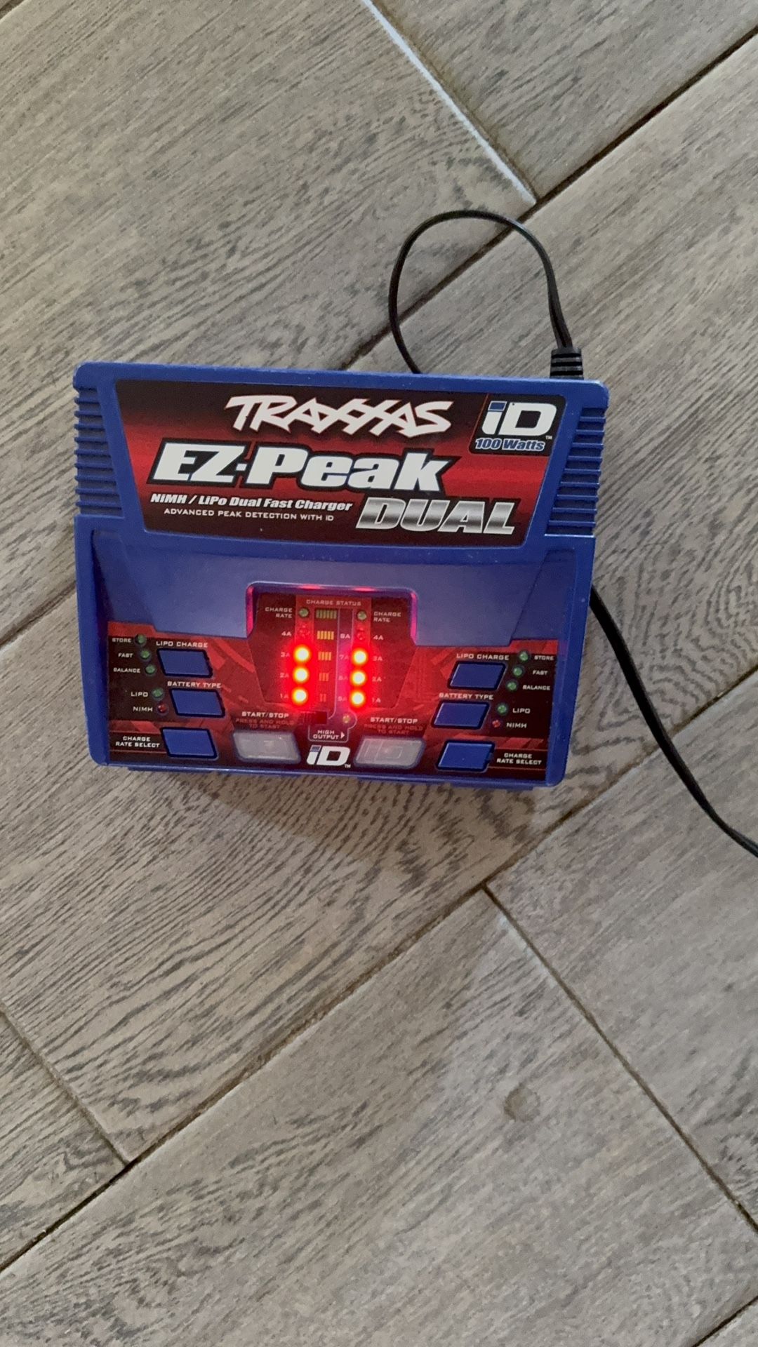 Traxxas Duel Charger