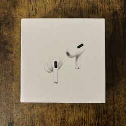 Airpod  Gen 2 Pro w/Magsafe Charging Case 