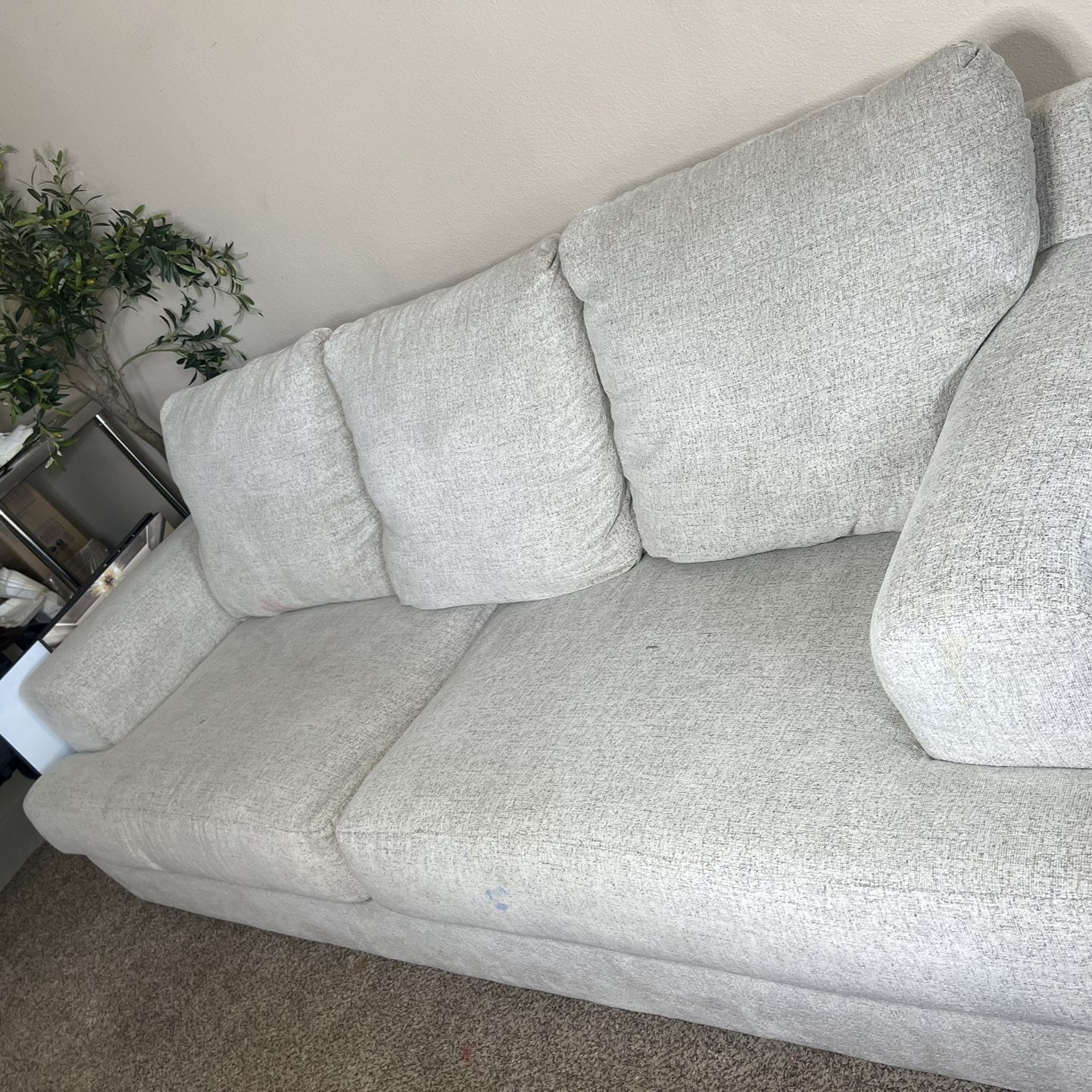 Couch & Spinning Sectional (round)