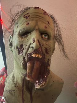 Zombie mask