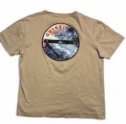 Quiksilver Tshirt size M