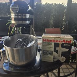 Professional Kitchen Aid Srainless Steel Mixer