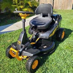 Poulan Pro PB301 30in 10.5hp Briggs & Stratton Riding Mower