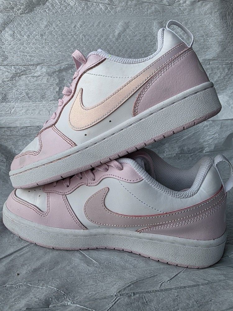 Nike Court Borough Low 2 - Size 6.5Y / Women’s 7.5 - Pink & White - Great Condition
