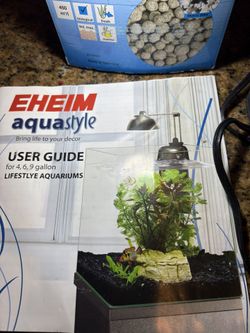 Aquarium Light And Filter With Filtering Media