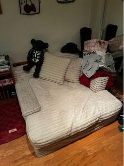 Free boneless comfy couch