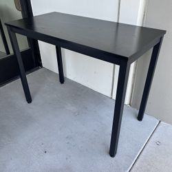 New In Box 40x20x30 Inch Tall All Black Color Office Computer Desk Table With Steel Legs 