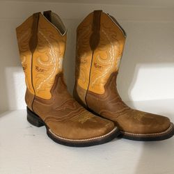 Men’s Leather Boots 10.5