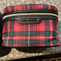 Victoria Secret TRAVEL SET (2pc) $50