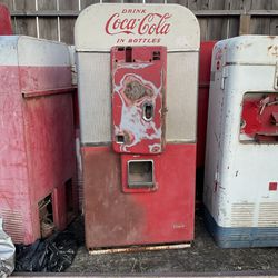 Vintage Coca-Cola machine, V-80 Antique Coke machine, Untested use for parts or restore