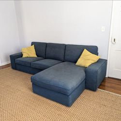 Comfortable Blue Sectional Couch 