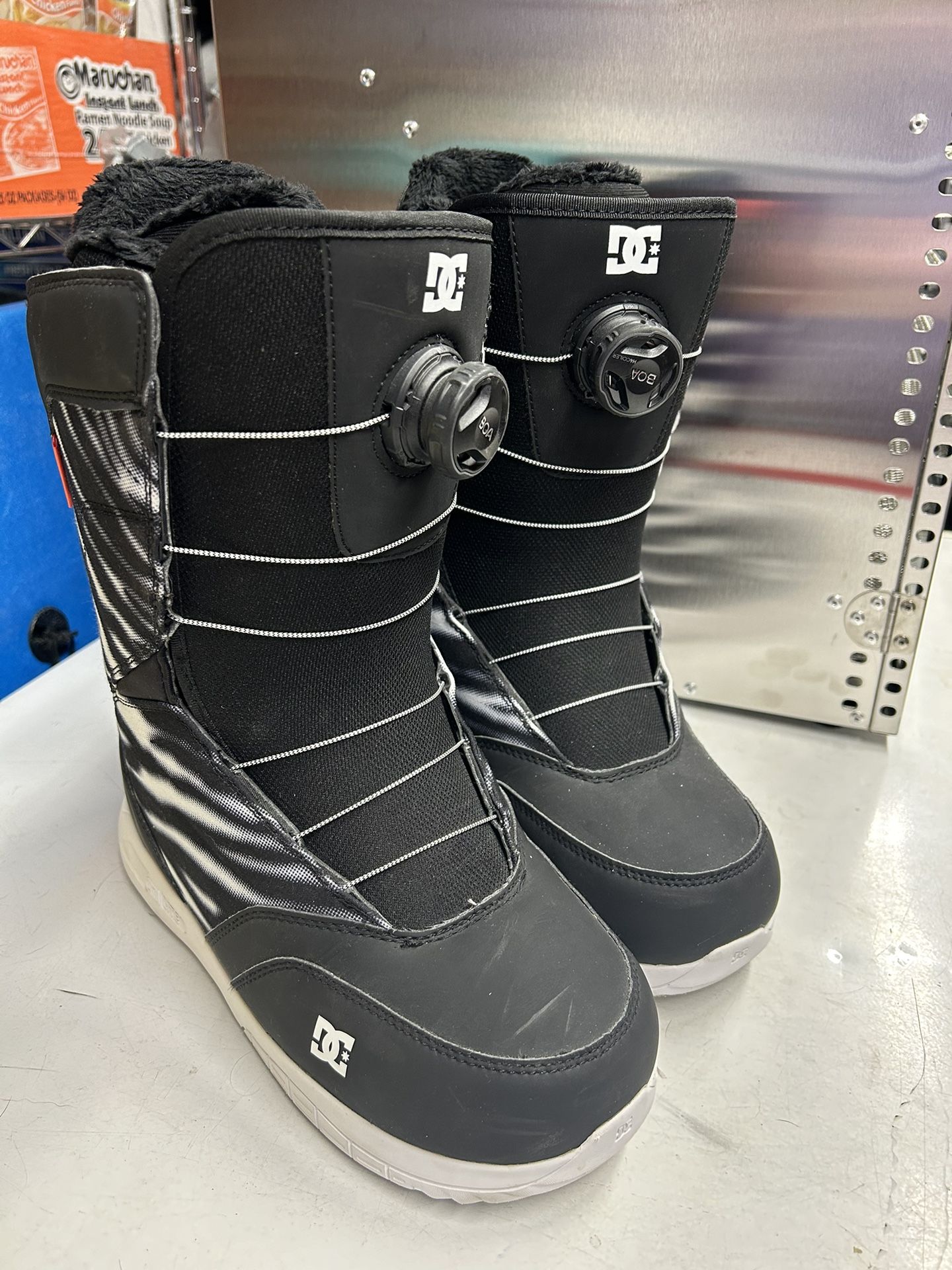 Woman’s DC Snowboard Boots