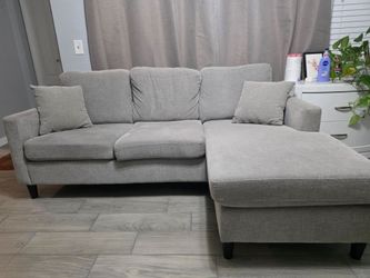 Stark Light Grey Sofa W/ Reversible Chaise