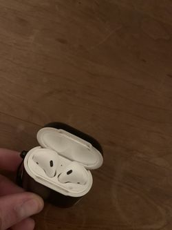 Apple AirPods 